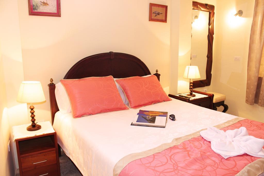 Hotel Del Sol Galapagos Пуерто Айора Стая снимка